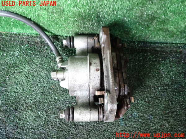 1UPJ-9240644085]ジムニー(JB64W)左フロントキャリパー 中古_2