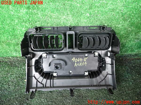 1UPJ-9240646066]ジムニー(JB64W)エアコンスイッチ1 中古_3