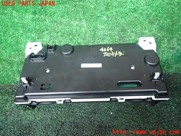 1UPJ-9240646170]ジムニー(JB64W)スピードメーター 中古_3