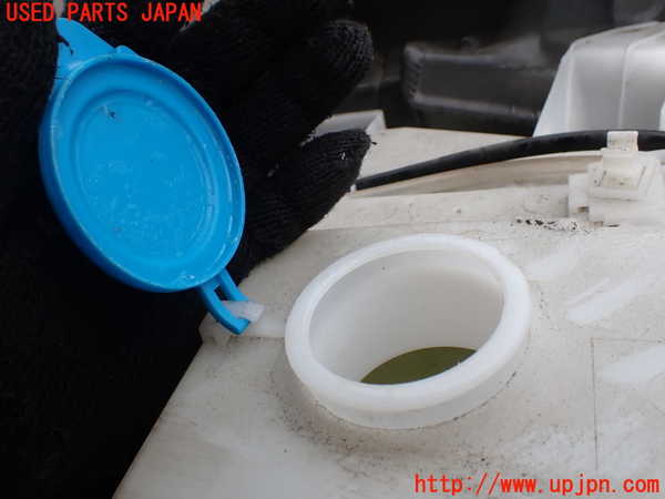1UPJ-9240646791]ジムニー(JB64W)ウォッシャータンク1 中古_3