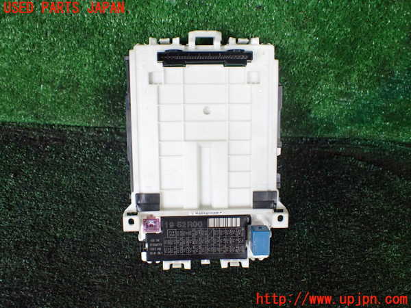 1UPJ-9240646741]ジムニー(JB64W)ヒューズボックス1 中古_3