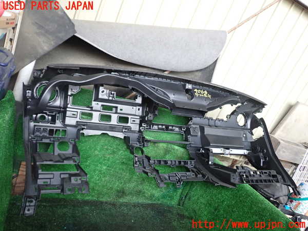 1UPJ-9240647505]ジムニー(JB64W)ダッシュボード 中古_4