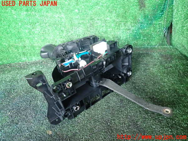 1UPJ-9240647555]ジムニー(JB64W)ATシフトレバー 中古_4
