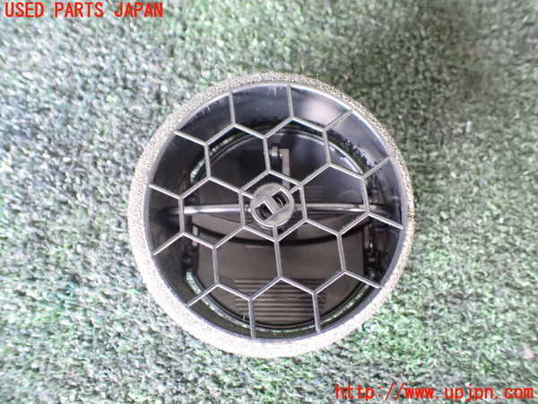 1UPJ-9240647526]ジムニー(JB64W)エアコン吹き出し口1 (右) 中古_3