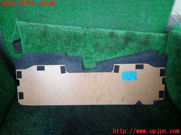 1UPJ-9240647773]ジムニー(JB64W)ラゲッジトレイ3 中古_2