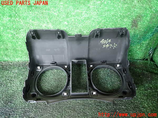 1UPJ-9240647510]ジムニー(JB64W)メーターフード 中古_3