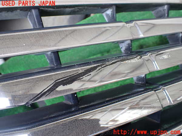 1UPJ-9240651050]ランクルプラド(RZJ95W)ラジエターグリル 中古_2