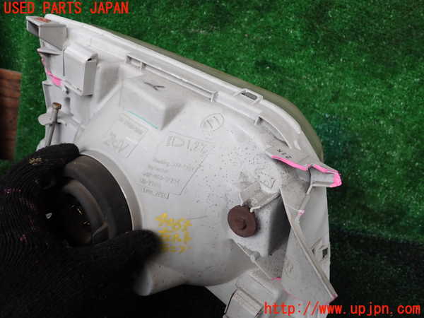 1UPJ-9240651132]ランクルプラド(RZJ95W)左ヘッドライト ハロゲン 中古_4