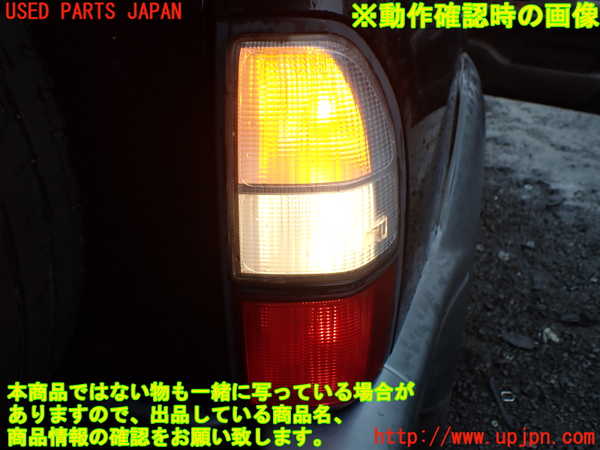 1UPJ-9240651530]ランクルプラド(RZJ95W)右テールランプ 中古_4
