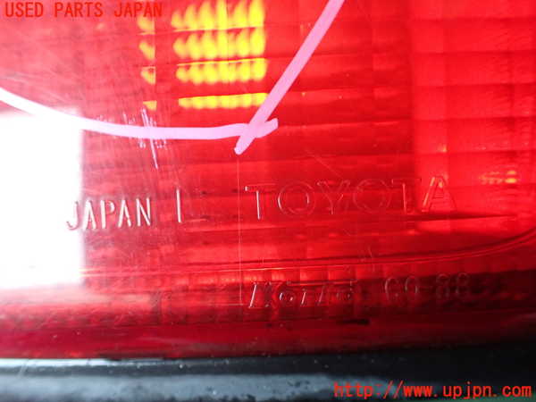 1UPJ-9240651536]ランクルプラド(RZJ95W)左テールランプ 中古_4