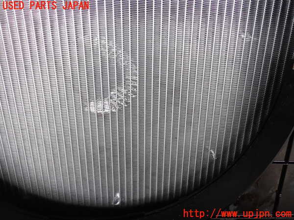 1UPJ-9240652321]ランクルプラド(RZJ95W)ラジエーター1 中古_5
