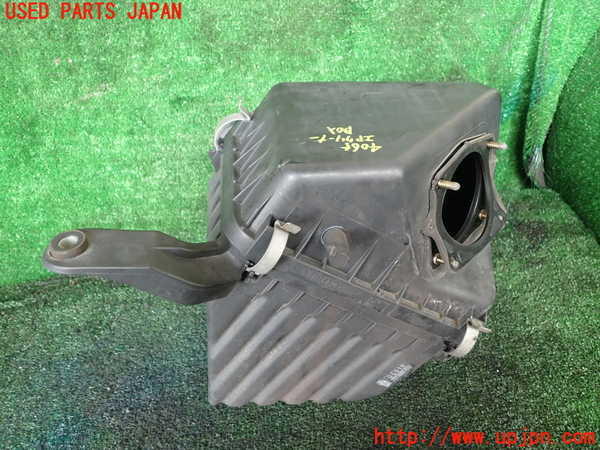 1UPJ-9240652560]ランクルプラド(RZJ95W)エアクリーナーボックス 中古_2