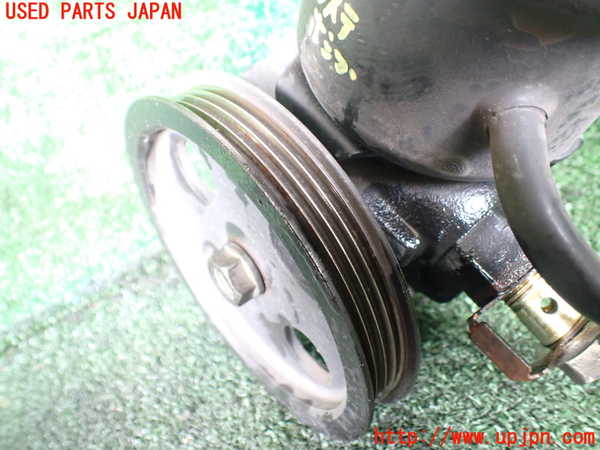 1UPJ-9240654250]ランクルプラド(RZJ95W)パワステポンプ 中古_3