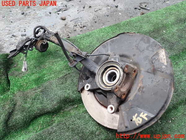 1UPJ-9240654290]ランクルプラド(RZJ95W)右フロントナックルハブ 中古_2