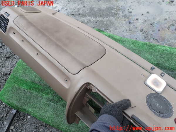 1UPJ-9240657505]ランクルプラド(RZJ95W)ダッシュボード 中古_4
