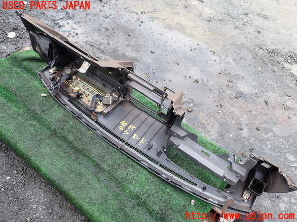 1UPJ-9240657505]ランクルプラド(RZJ95W)ダッシュボード 中古_5