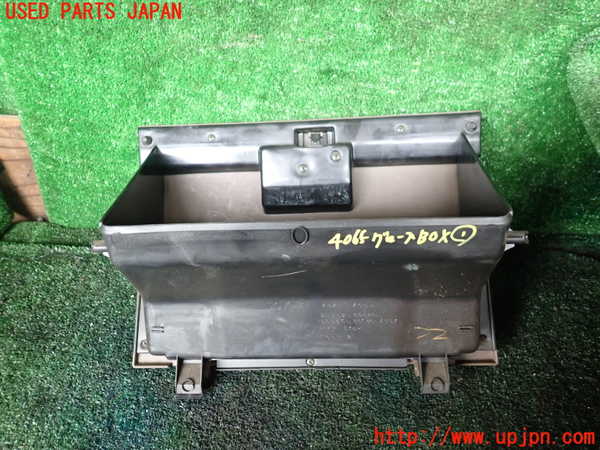 1UPJ-9240657516]ランクルプラド(RZJ95W)グローブボックス1 中古_4