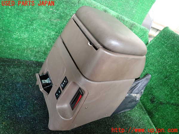 1UPJ-9240657540]ランクルプラド(RZJ95W)センターコンソール 中古_4
