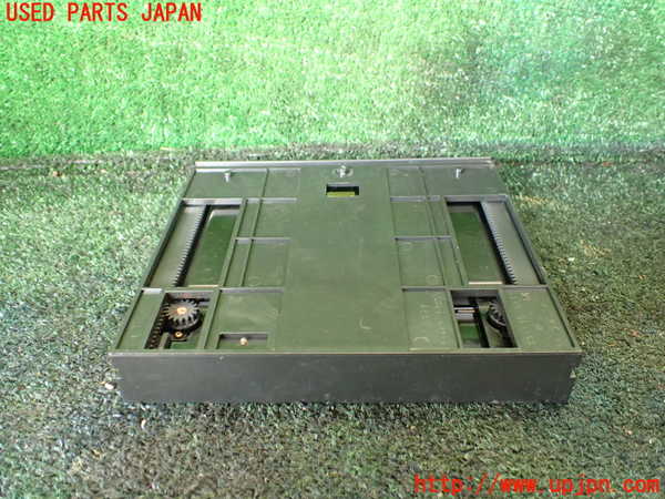 1UPJ-9240657841]ランクルプラド(RZJ95W)小物入れ1 中古_3