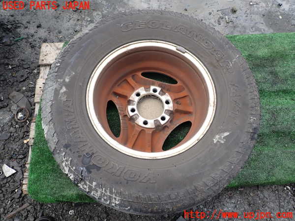 1UPJ-9240659032]ランクルプラド(RZJ95W)タイヤ　ホイール　1本② 265/70R16 中古_3