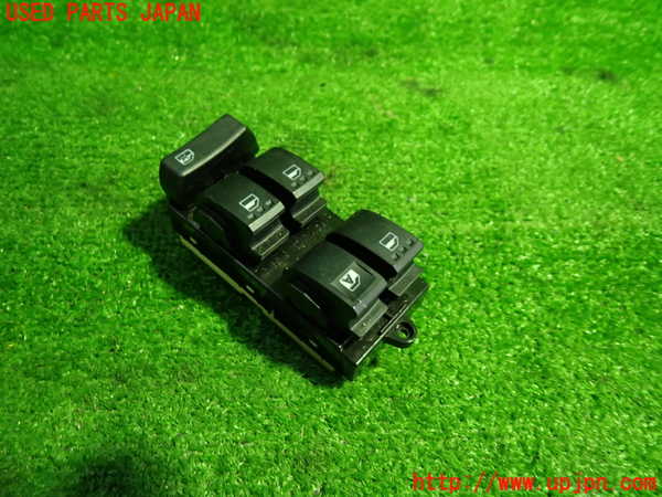 1UPJ-9240666240]ロッキー(ROCKY) ハイブリッド(A202S)右前パワーウィンドウスイッチ 中古_2