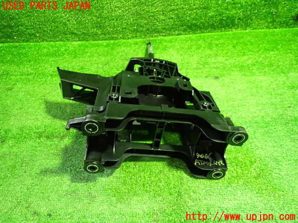 1UPJ-9240667555]ロッキー(ROCKY) ハイブリッド(A202S)ATシフトレバー 中古_3