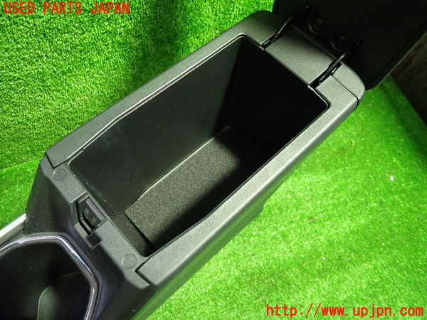 1UPJ-9240667540]ロッキー(ROCKY) ハイブリッド(A202S)センターコンソール 中古_3