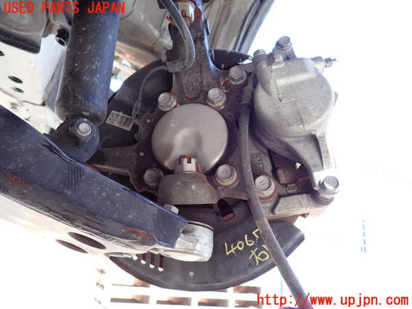 2UPJ-9240674290]ハイエースバン200系(GDH201V)右フロントナックルハブ 中古_2