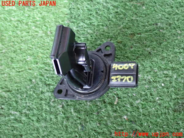 2UPJ-9240676320]ハイエースバン200系(GDH201V)エアフロメーター 中古_2