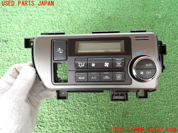2UPJ-9240676066]ハイエースバン200系(GDH201V)エアコンスイッチ1 中古_2