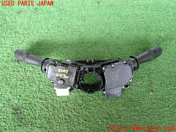 2UPJ-9240676720]ハイエースバン200系(GDH201V)コンビネーションスイッチ 中古_4