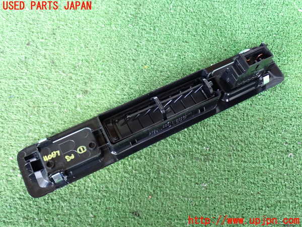 2UPJ-9240676306]ハイエースバン200系(GDH201V)スイッチ1(リアエアコン) 中古_2