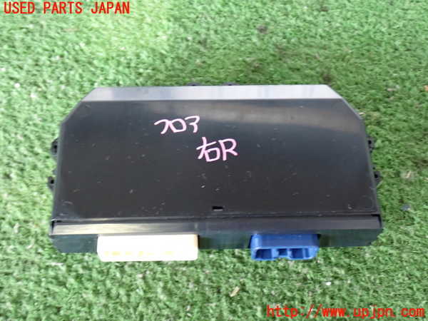 2UPJ-9240676150]ハイエースバン200系(GDH201V)コンピューター5 中古 85980-26161_3