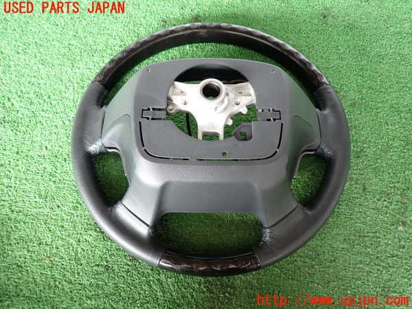2UPJ-9240677855]ハイエースバン200系(GDH201V)ステアリングホイール 中古_4