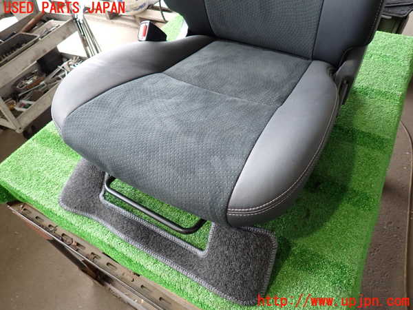 2UPJ-9240677065]ハイエースバン200系(GDH201V)助手席シート 中古_2