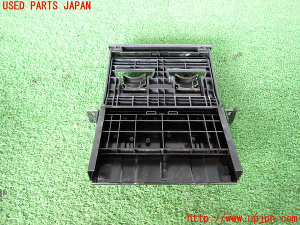 2UPJ-9240677810]ハイエースバン200系(GDH201V)ドリンクホルダー 中古_3