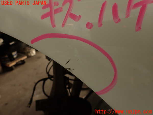 2UPJ-9240681082]マセラティ・クアトロポルテ(MQP30A)左前フェンダー 中古_4
