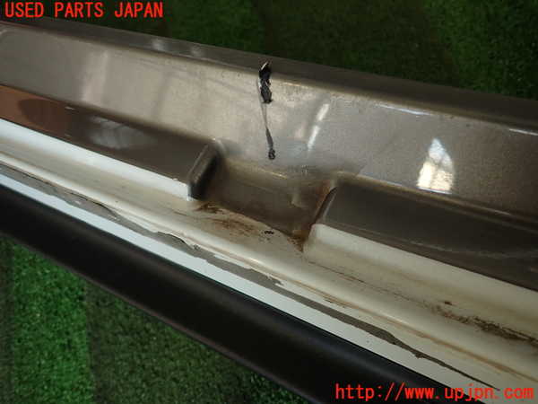 2UPJ-9240681392]マセラティ・クアトロポルテ(MQP30A)左サイドステップ 中古_2