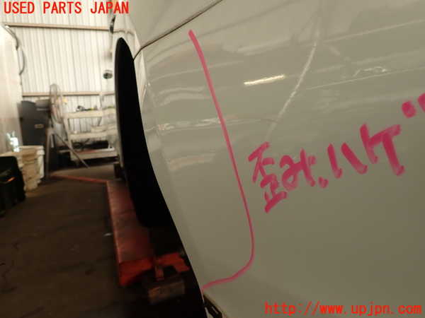 2UPJ-9240681610]マセラティ・クアトロポルテ(MQP30A)リアバンパー 中古_3