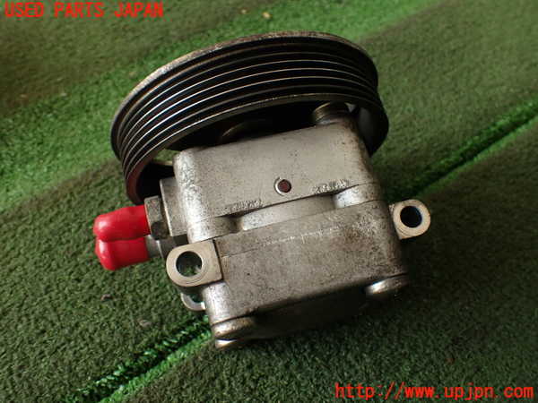 2UPJ-9240684250]マセラティ・クアトロポルテ(MQP30A)パワステポンプ 中古_2