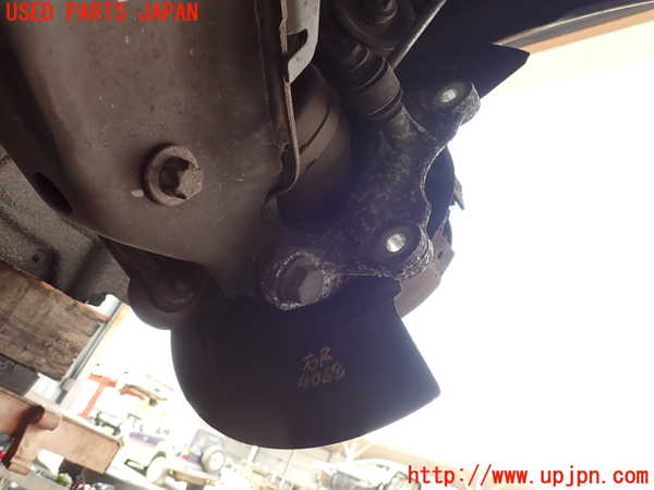 2UPJ-9240684300]マセラティ・クアトロポルテ(MQP30A)右リアナックルハブ 中古_2