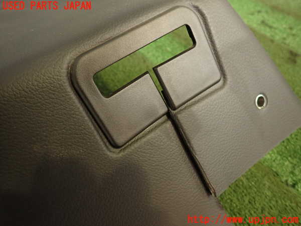 2UPJ-9240687761]マセラティ・クアトロポルテ(MQP30A)トノカバー1 中古_2