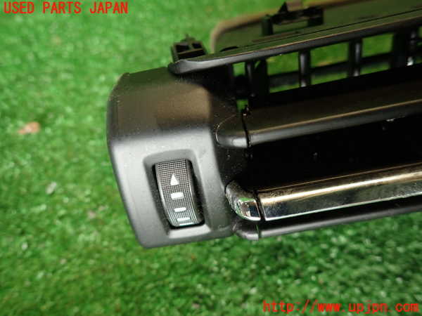 2UPJ-9240687526]マセラティ・クアトロポルテ(MQP30A)エアコン吹き出し口1(真中) 中古_4