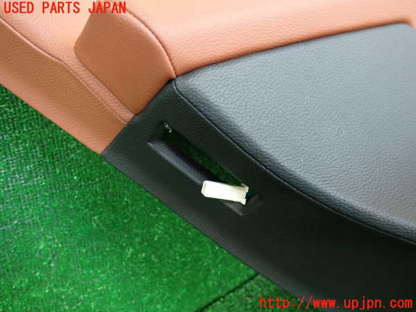 2UPJ-9240681324]マセラティ・クアトロポルテ(MQP30A)左後ドア内張り 中古_4