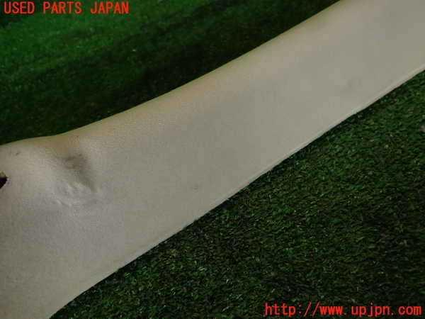 2UPJ-9240687655]マセラティ・クアトロポルテ(MQP30A)右フロントピラートリム 中古_3