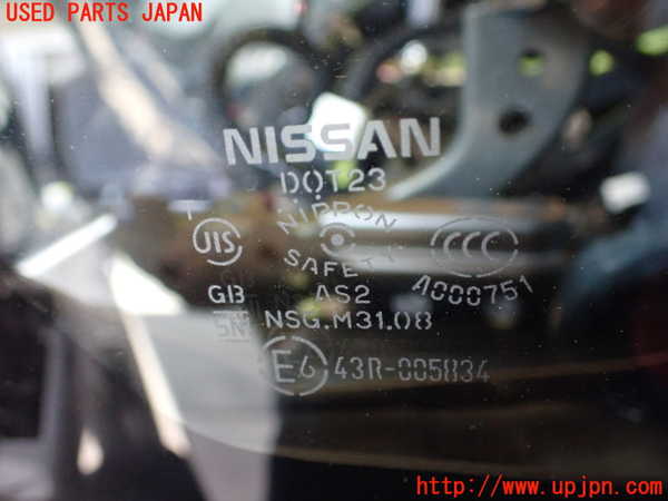 2UPJ-9240691200]日産リーフ(ZE1)右フロント三角窓ガラス 中古(43R-005834 M31.08)_2