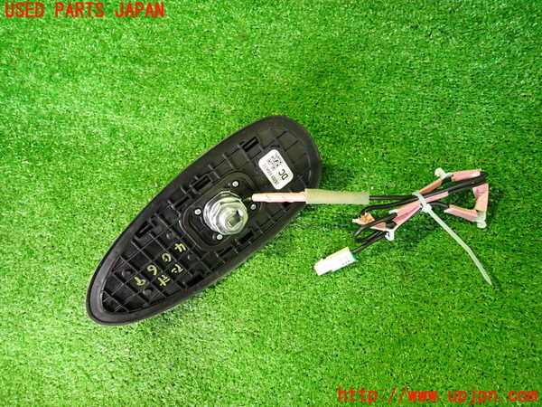 2UPJ-9240696550]日産リーフ(ZE1)アンテナ 中古_2