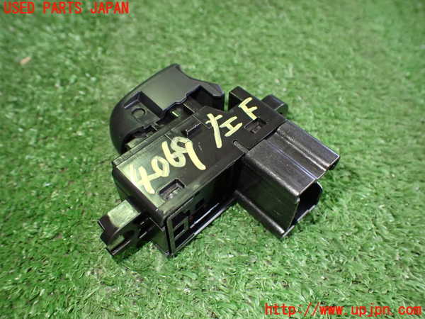 2UPJ-9240696245]日産リーフ(ZE1)左前パワーウィンドウスイッチ 中古_2