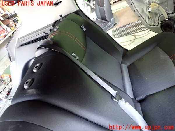 2UPJ-9240697385]日産リーフ(ZE1)リアシート 中古_3