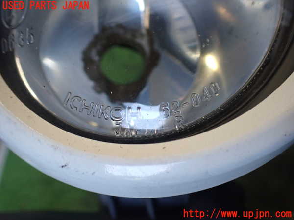 2UPJ-9240701180]ハイエースバン200系(KDH206V)右フォグ 中古_3